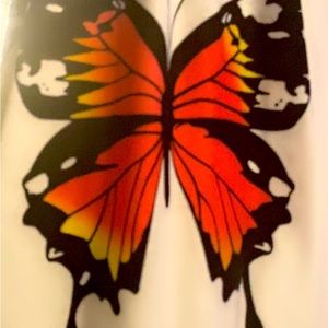 Womens white sweats with butterflies 🦋. Draw string and pockets.